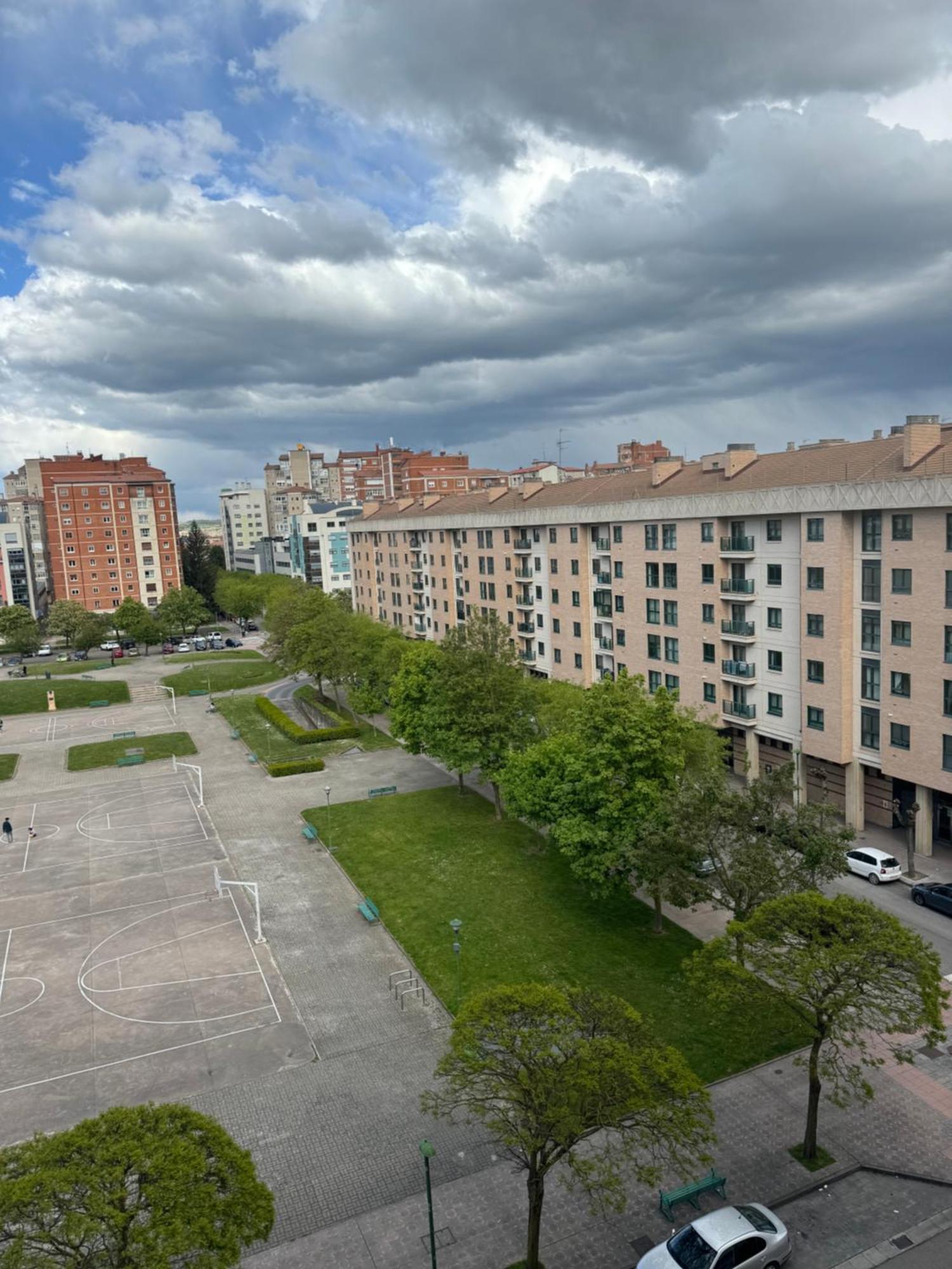 Habitaciones De Lujo Con Hermosas Vistas A La Cuidad Burgo Exteriér fotografie